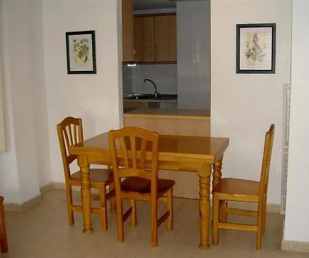 Emejota Apartament *